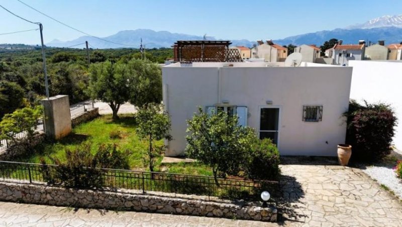 Drapanos MIT VIDEO: Kreta, Drapanos: Villa mit Garten, Dachterrasse und Bergblick Haus kaufen